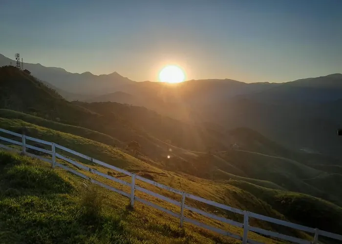 Chales Mirante Pedra Selada